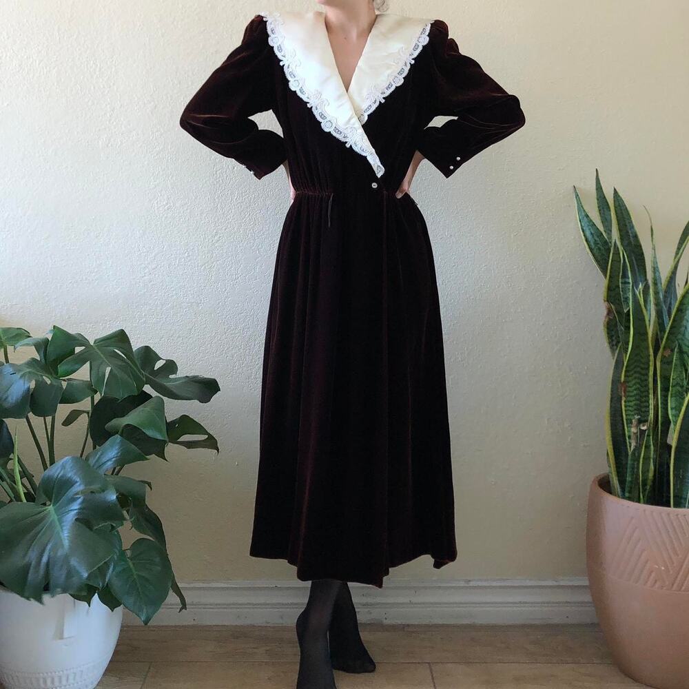 Vintage 80s Brown Velvet Maxi Dress